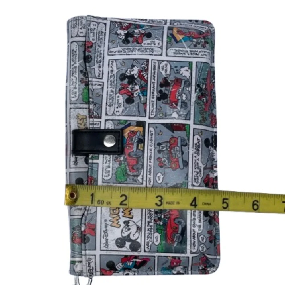 Disney Parks Wristlet Comic Style Mickey and Minnie Mouse - Very Good Condition - Picture 11 of 16